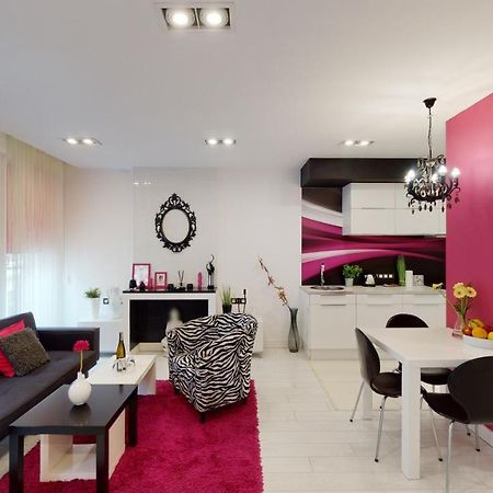 Pink Apartment Rydygiera 2A Tectum Apartments Wrocław Exterior foto